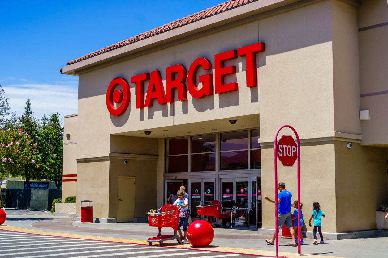Target closes early on Christmas Eve