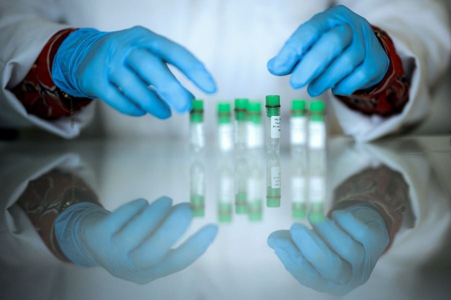 During this follow-up period, there were 2,400 deaths, almost 10,000 cases of heart disease and 1,500 cases of lung disease